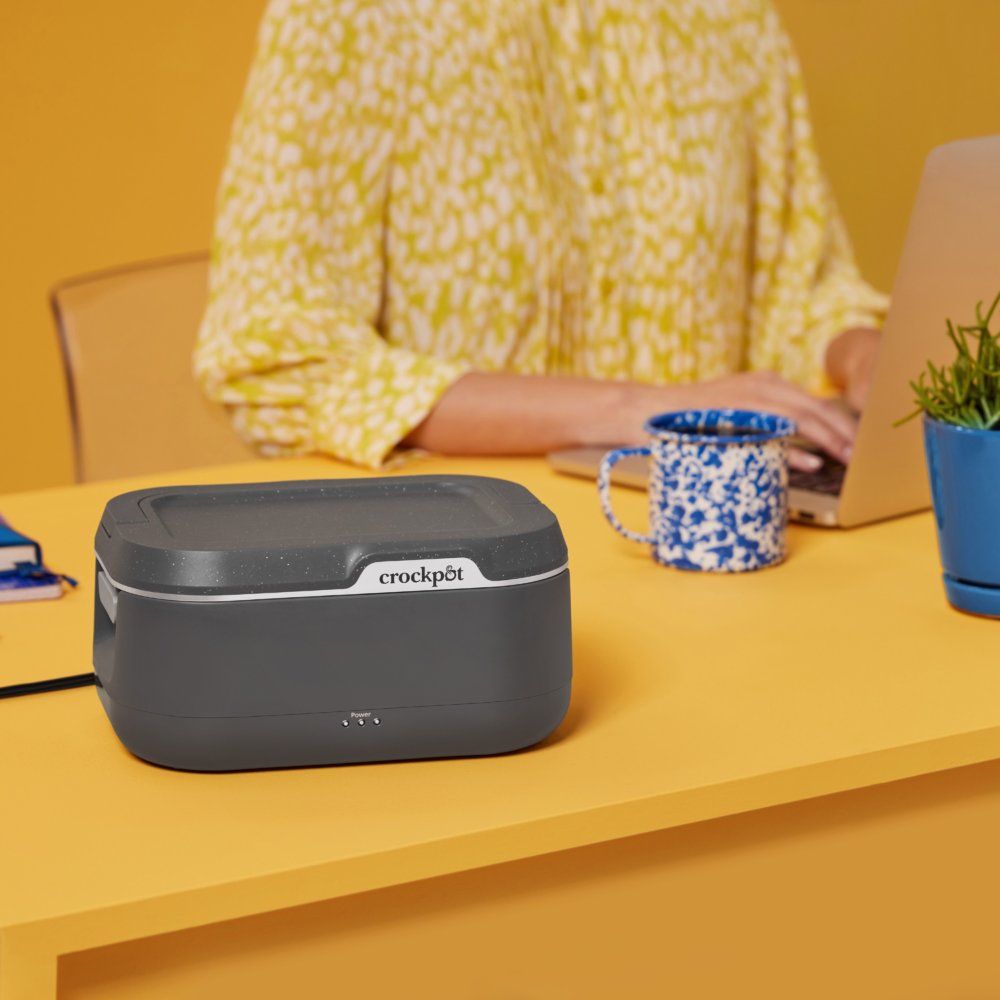 crock-pot-go-portable-food-warmer-electric-lunch-box-with-detachable-cord-f8 DC-39029-Crockpot_CPGO-ATF08-nogfx