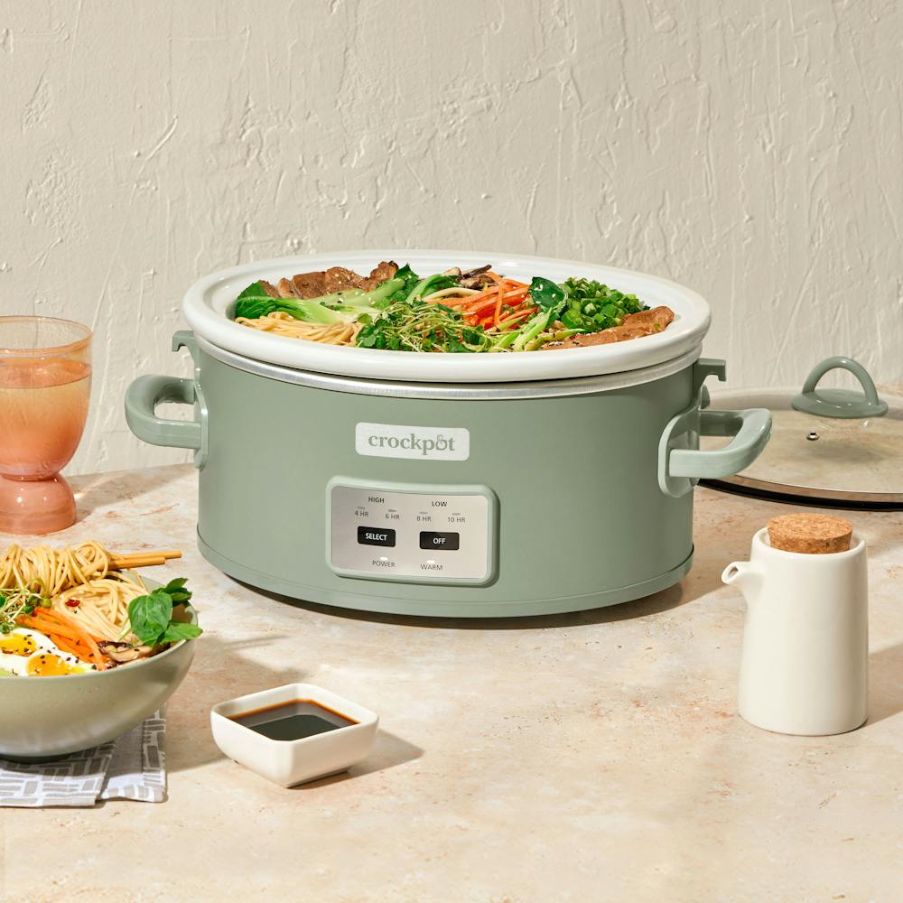 crock-pot-programmable-design-series-6-quart-cook-and-carry-slow-cooker-moonshine-o8 94e6cb40-ae64-3660-918d-c04a575e1d96.jpg