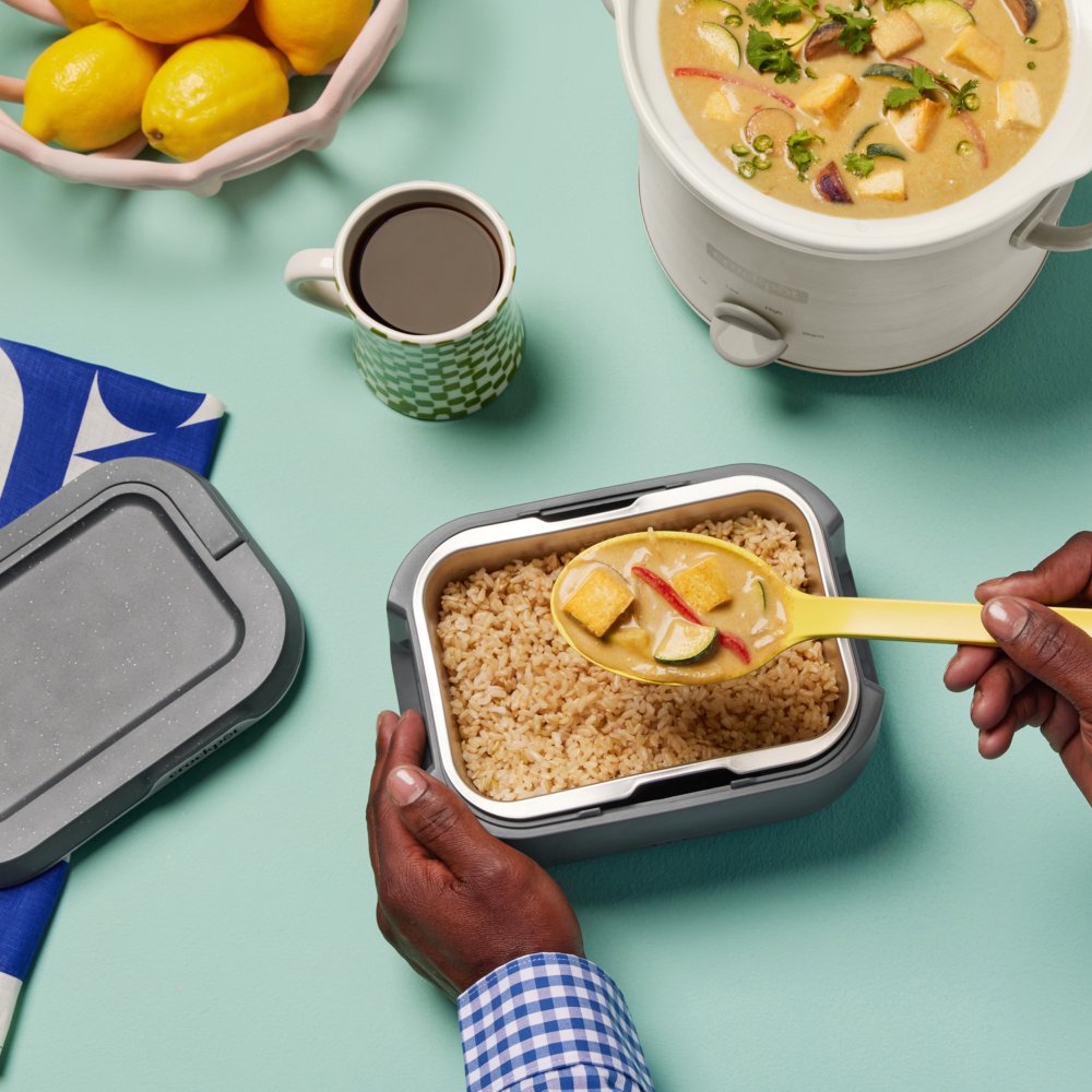 crock-pot-go-portable-food-warmer-electric-lunch-box-with-detachable-cord-f8 DC-39029-Crockpot_CPGO-ATF05-nogfx