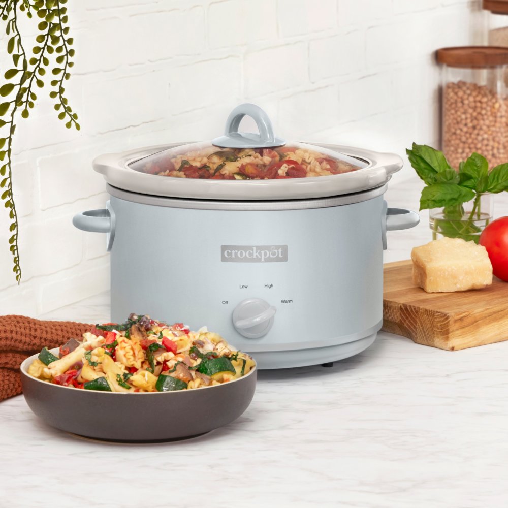 crock-pot-manual-design-series-4-5-quart-slow-cooker-macaroon-blue-r7 DC-39109-Crockpot_2022FallDesigns-Macaron-ATF04-nogfx