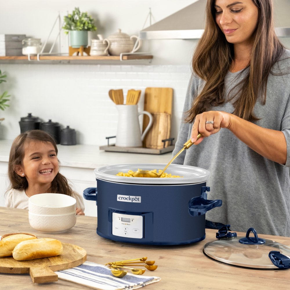 crock-pot-design-series-7-quart-cook-and-carry-slow-cooker-poseidon-programmable-slow-cooker-with-locking-lid-b3 DC-39109-Crockpot_2022FallDesigns-Poseidon-ATF02-nogfx