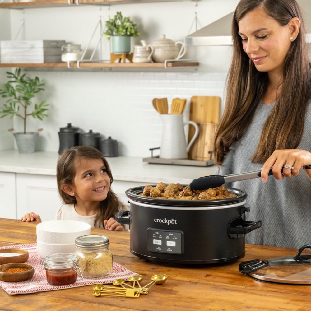 crock-pot-one-touch-control-6-quart-cook-and-carry-slow-cooker-matte-black-t7 Resized_2125185-3